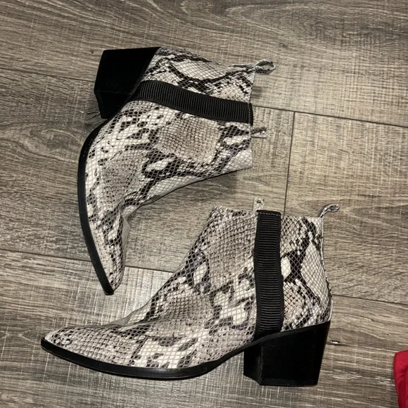 Snakeskin Ankle Boots - Picture 2 of 9